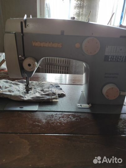 Швейная машина Veritas