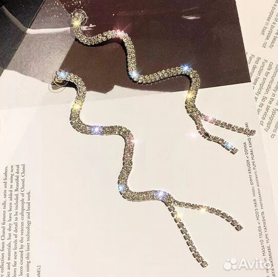 Серьги длинные висячие струящаяся цепочка змейка