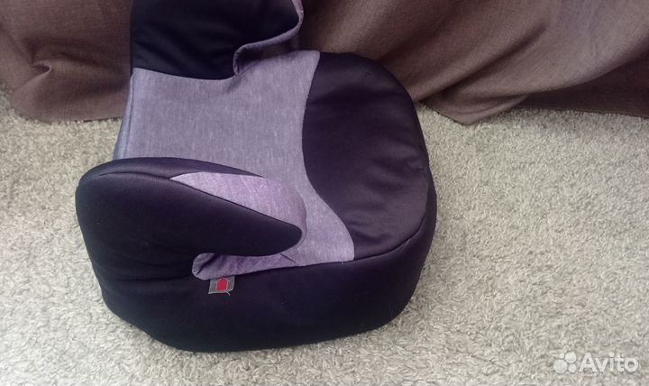 Автокресло бустер