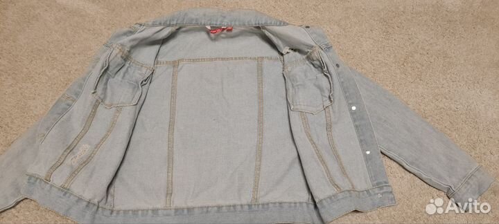 Джинсовая куртка