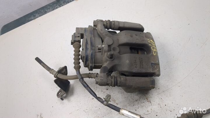 Суппорт левый задний Acura TLX