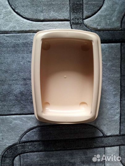 Туалетный лоток для кошек