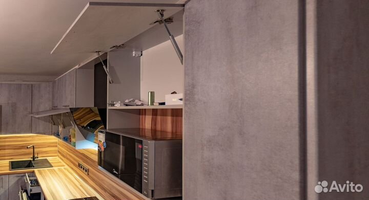 Кухня с техникой