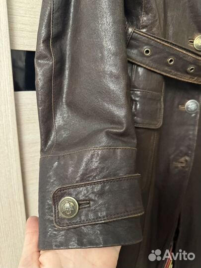 Кожаный плащ женский 42 neohit