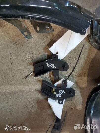 Запчасти на volkswagen touareg