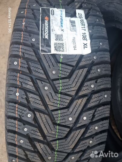 Hankook Winter i'Pike X W429A 235/65 R17 108T