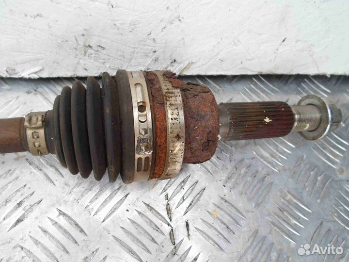 Полуось задняя правая Ford Escape 3 CV614K138