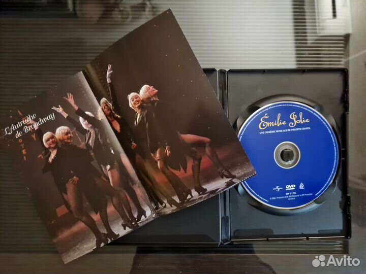 Французские музыкальные комедии на DVD лицензия