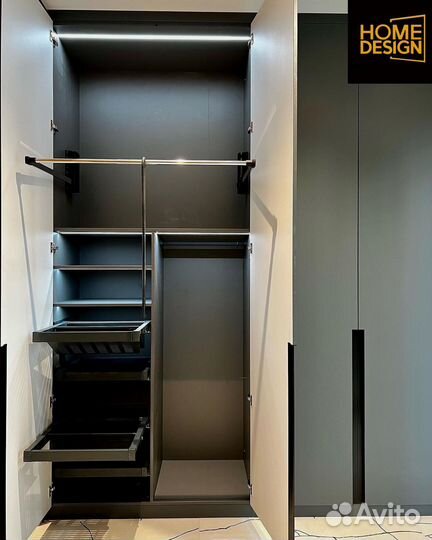 Шкаф распашной с фрезеровкой