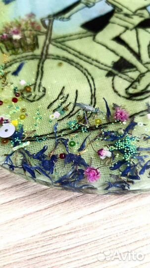 Вышивка в смоле 