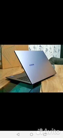 Honor. Ruzen 5 5500U (i7)