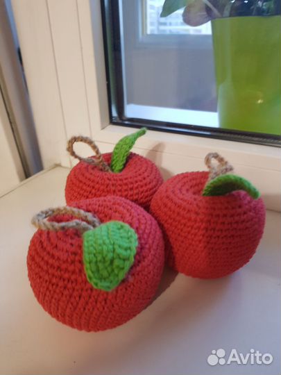 Вязаные игрушки ручной работы