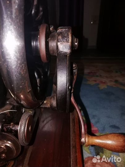 Старинная Швейная машина Singer