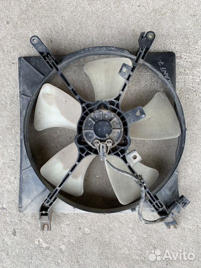 Вентилятор радиатора Mitsubishi Galant 7