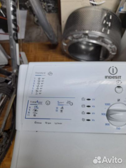 Стиральная машина с вертикальной загрузкой