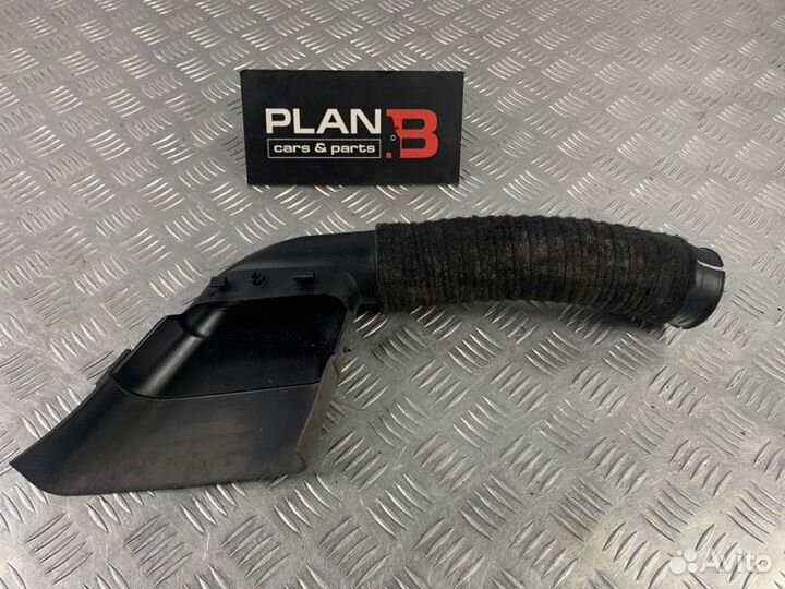 Патрубок воздухозаборника Renault Megane