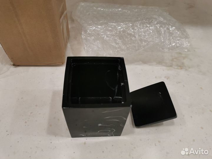 Многофункциональная коробка для ватных палочек