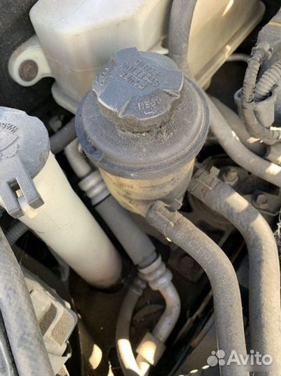 Бачок гур Hyundai Santa Fe