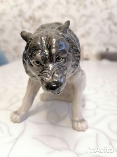 Фарфоровые статуэтки лфз