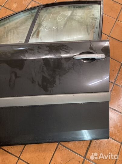 Renault scenic 2 дверь водительская