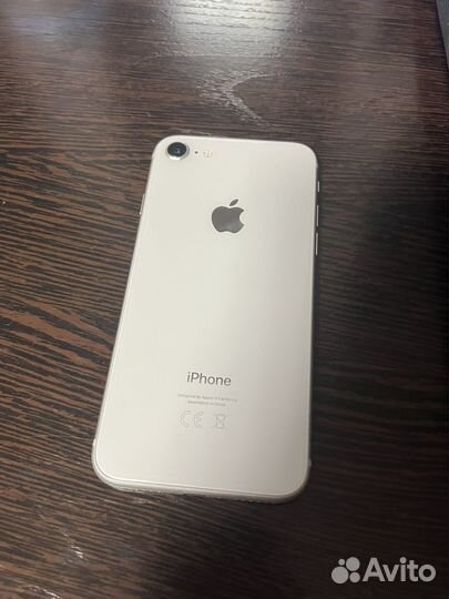 iPhone 8, 64 ГБ