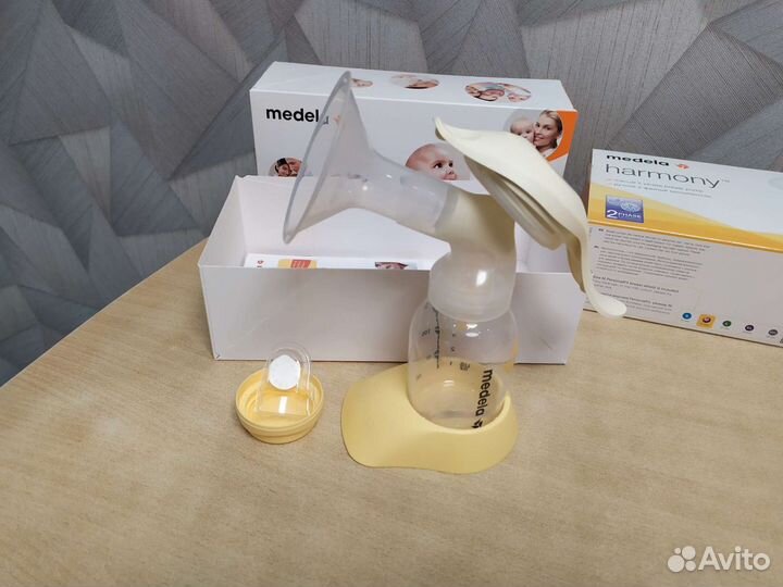 Молокоотсос medela ручной