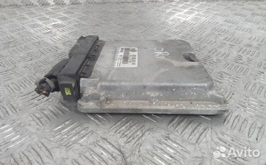 Блок управления двс volkswagen bora 1 (TBE18PC01)