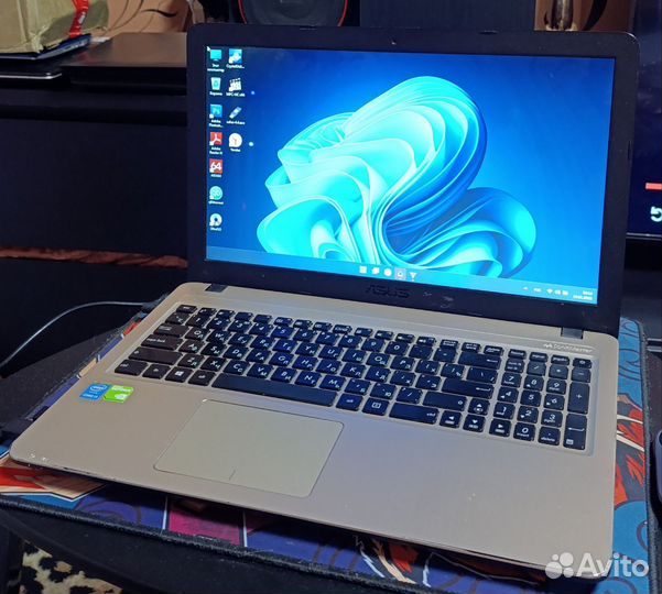 Мощный.Игровой Asus x540l. Ssd 256.GeForce 920