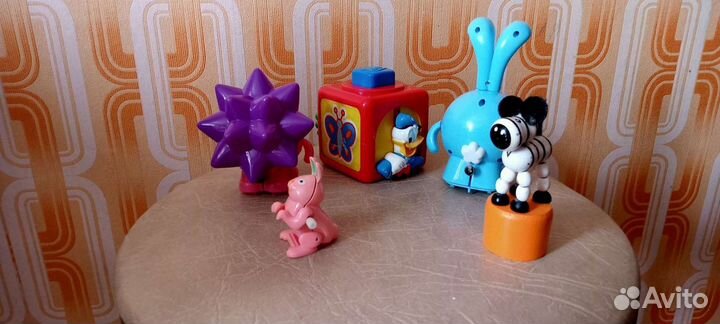 Развивающие игрушки