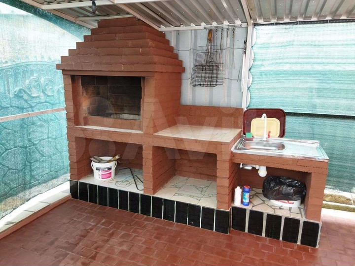 Комната 16 м² в 6-к., 2/2 эт.