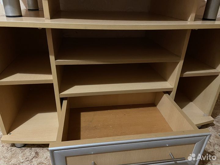 Тумба под телевизор