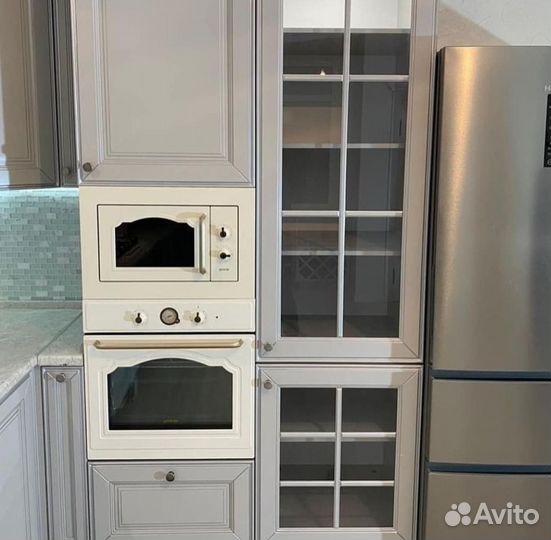 Кухня с порталом