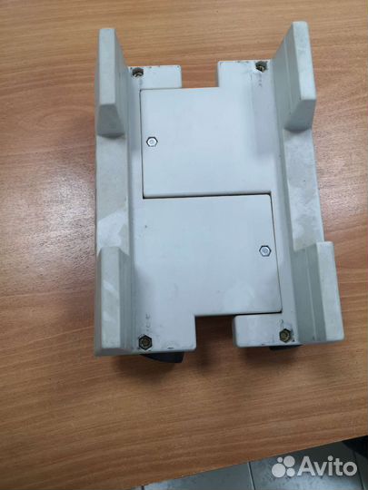 Подставка для компьютера с колёсиками