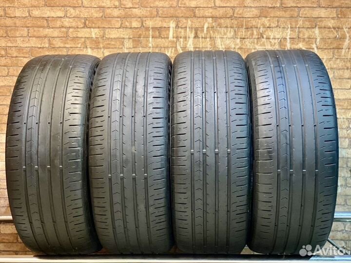 Continental ContiPremiumContact 5 215/55 R17