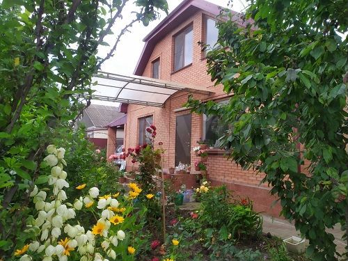 Дом 163,5 м² на участке 8,4 сот.