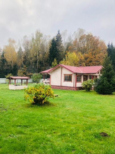 Дом 267,3 м² на участке 54 сот.