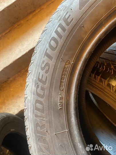 Bridgestone Ecopia EP850 225/65 R17