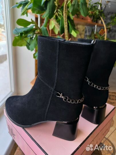 Ботильоны натуральная кожа 39 новые