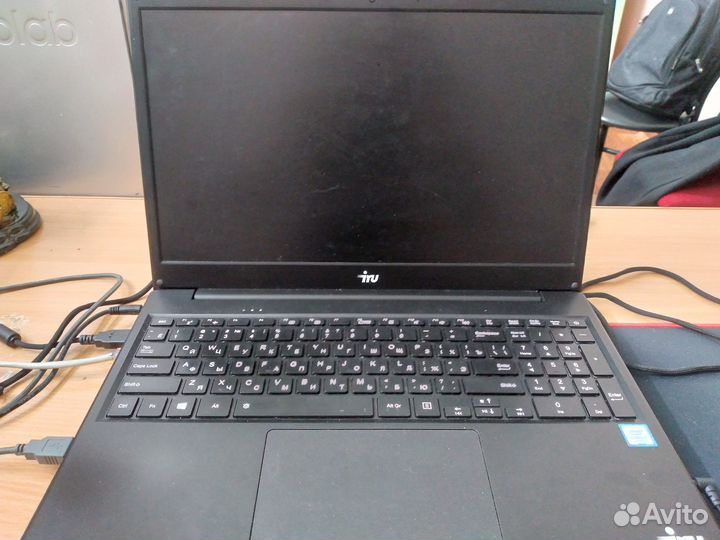 Продам ноутбук iru