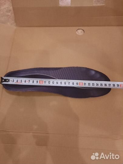 Хоккейные коньки