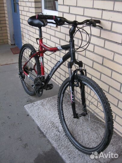 Горный велосипед Stels Navigator 7005