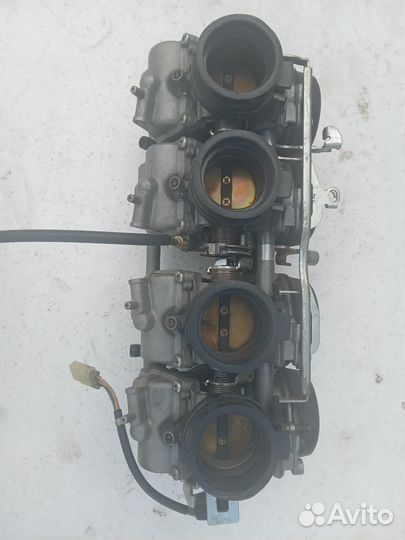 Карбюратор Honda CBR 1100XX