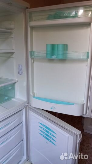 Холодильник stinol