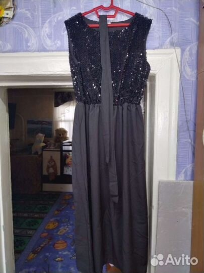 Вечернее платье