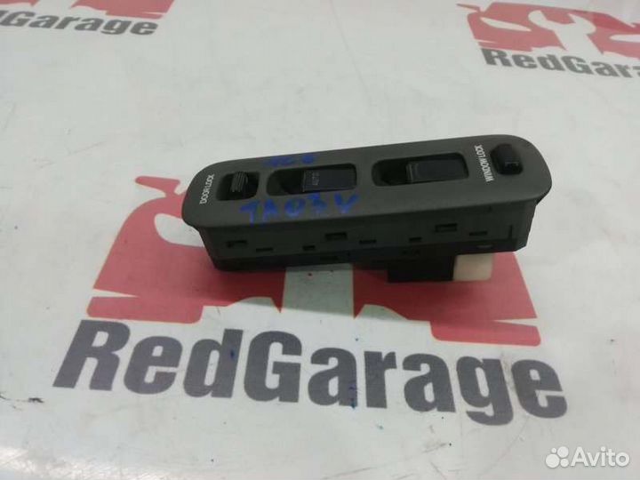 Блок управления стеклоподъемниками передний левый