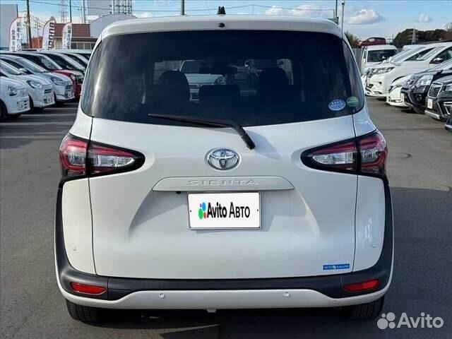 Toyota Sienta 1.5 CVT, 2020, 55 000 км