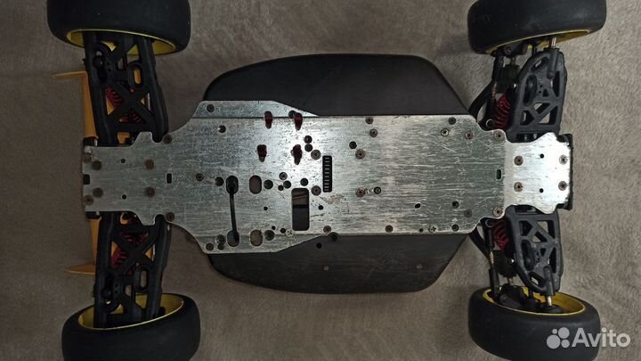 RC багги Thunder Tiger 1/8