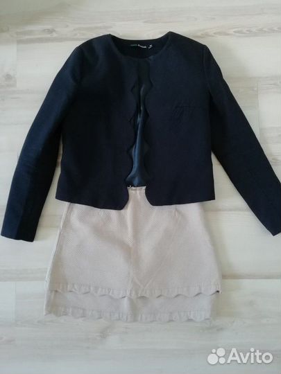 Жакет +2юбки 42-44 р-ра