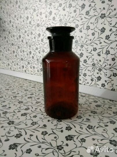 Бутылка для интерьера винтажная