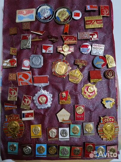 Значки -ссср, республики, Октябрь